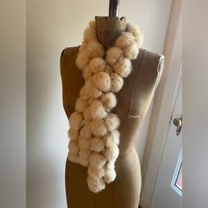 Glam Elegant Cream Genuine Fur Pom-Pom Scarf